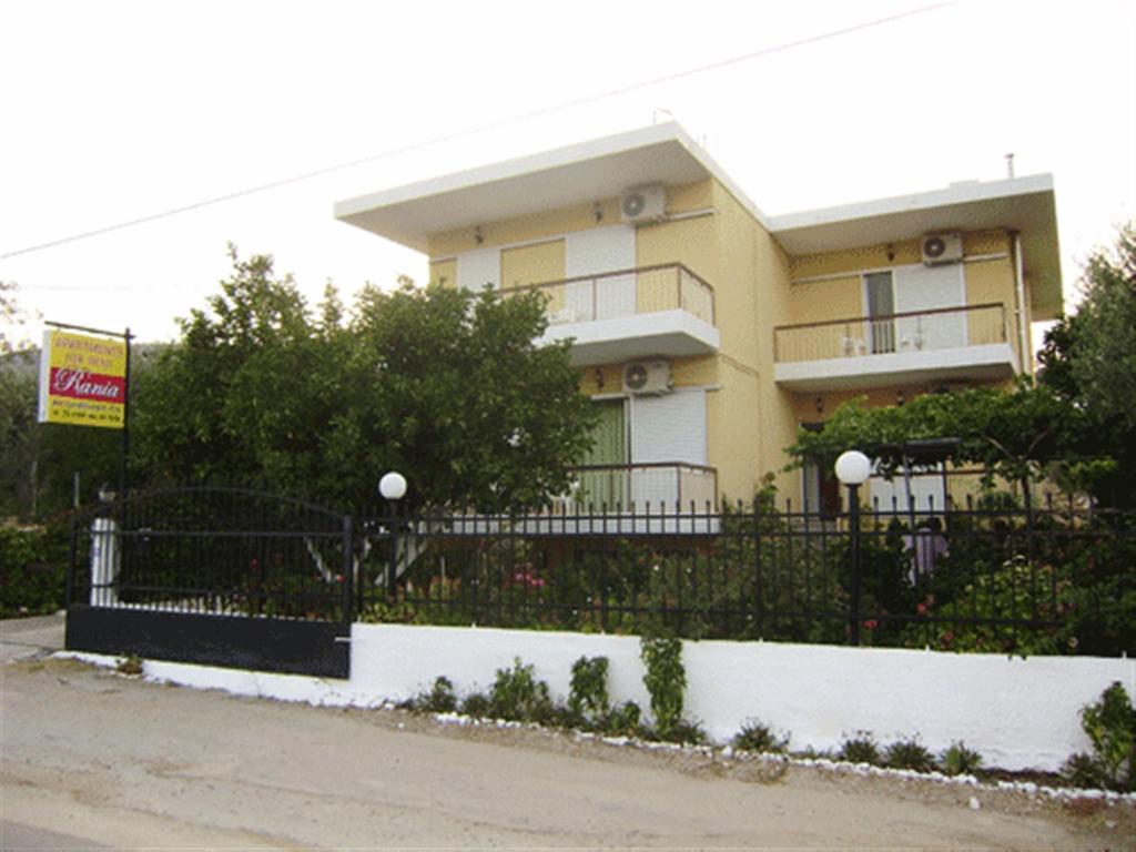 Apartments Rania Tolón Rum bild